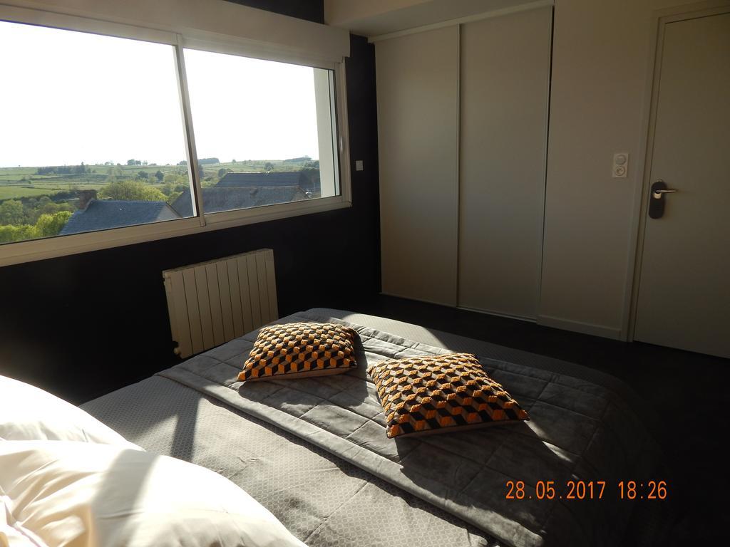 Hotel Mille Et Une Nuits D'Aubrac Lacalm Esterno foto